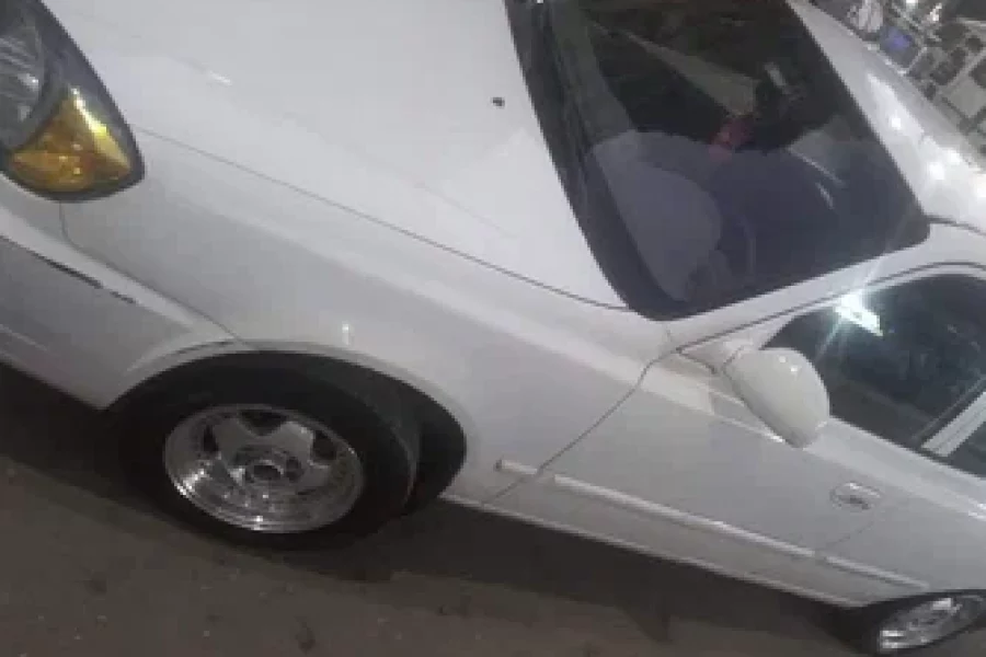 Hyundai Verna 2009